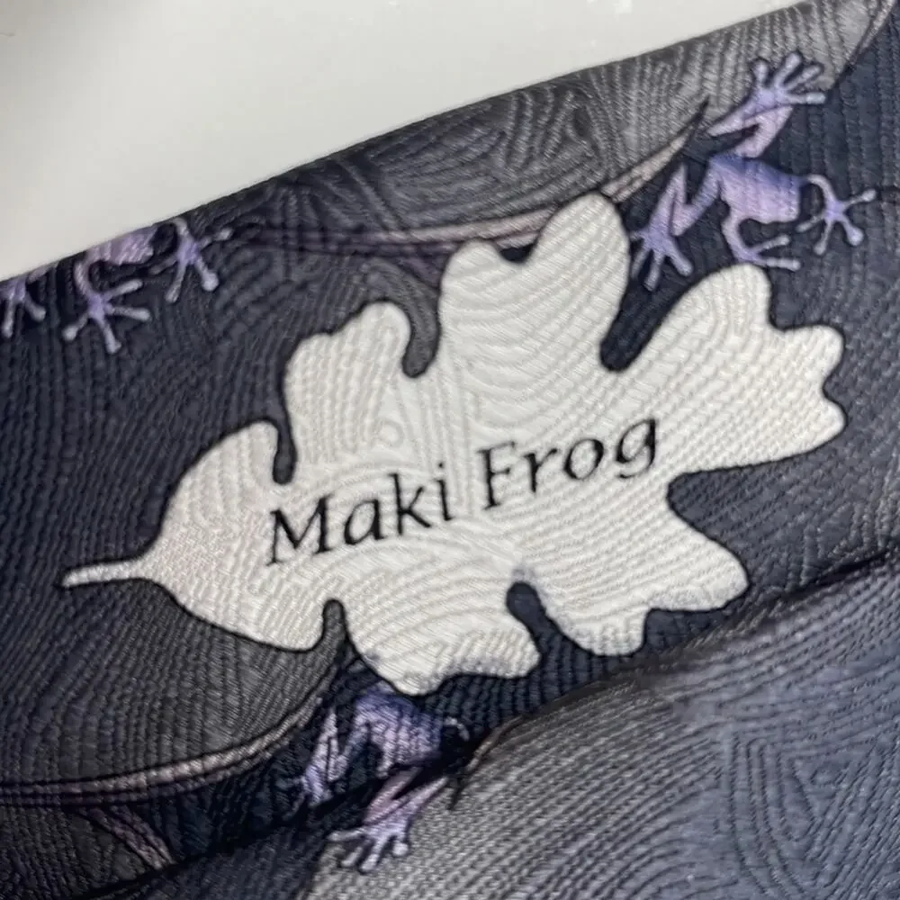 The Nature Conservancy Maki Frog 100% silk men’s tie